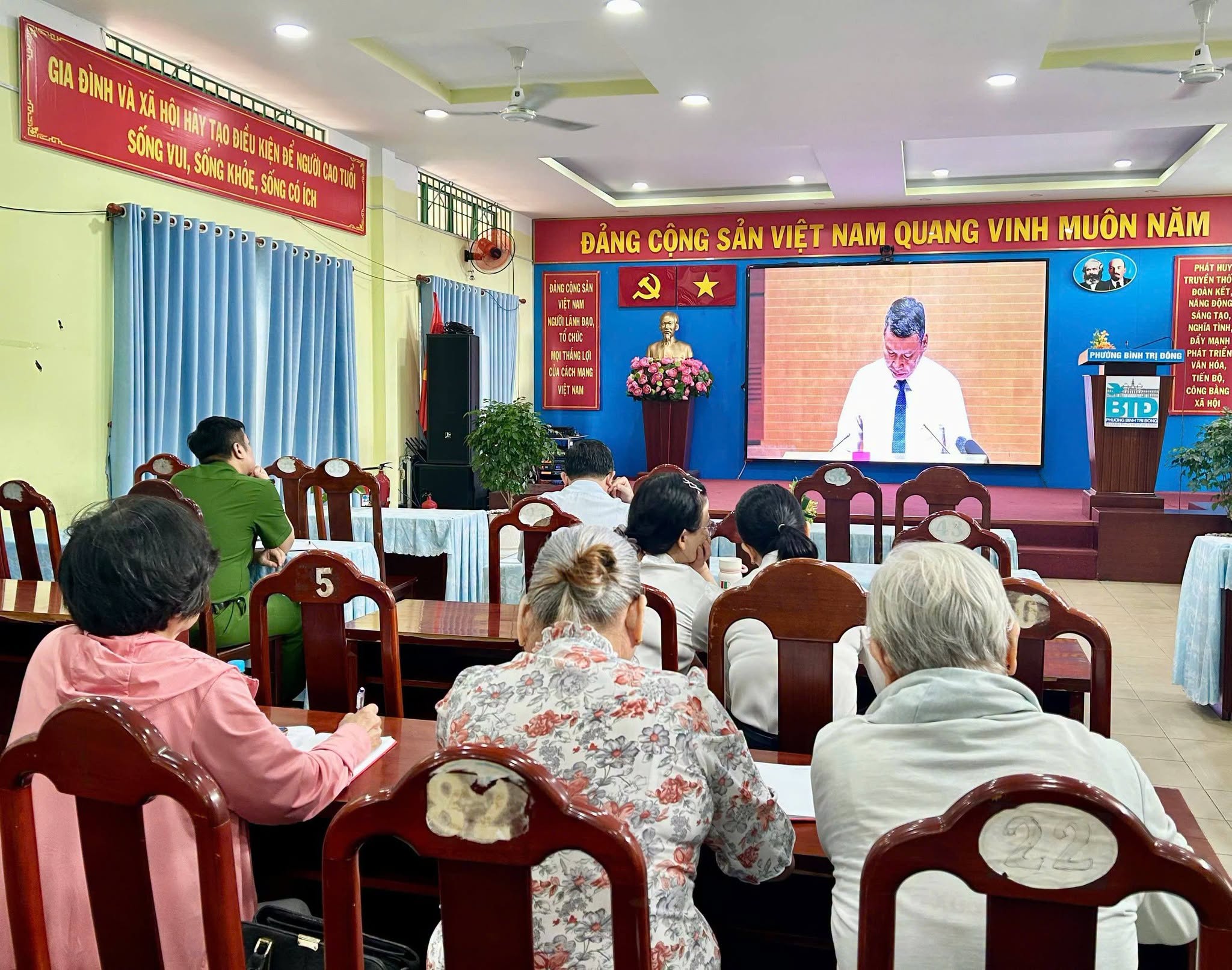 Tin tức nổi bật hình ảnh